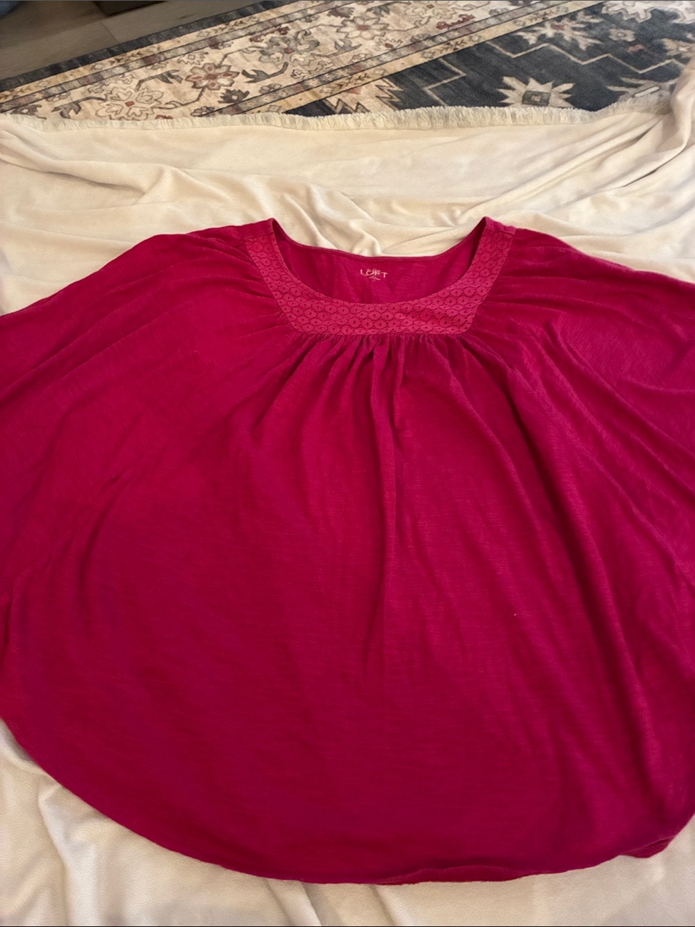 LOFT Short Sleeve Scoop Neck Tunic in Fuchsia